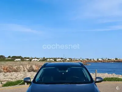 Usado Renault Mégane GT Line GT-Line 130 CV (95 kW) 2018 Gris / plata Familiar