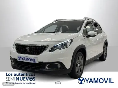 Usado Peugeot 2008 Signature Sky 110 CV (80 kW) 2019 Blanco SUV