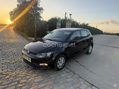 Usado VW Polo Edition 75 CV (55 kW) 2014 Negro Berlina