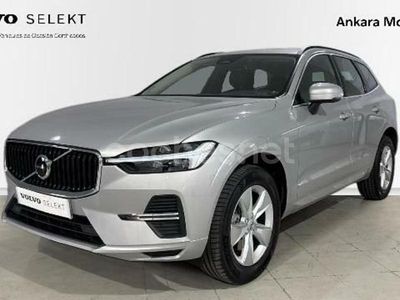 Gris / plata Usado 2023 Volvo XC60 Core SUV | 41.900 € (Precio justo)