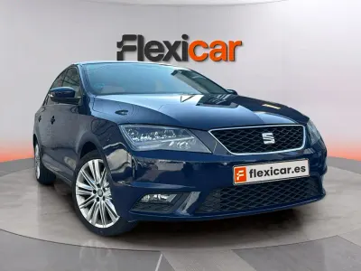 Usado Seat Toledo Style 116 CV (85 kW) 2018 Azul Utilitario