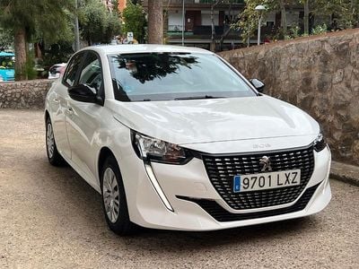 Usado Peugeot 208 Allure 100 CV (73 kW) 2022 Blanco Utilitario