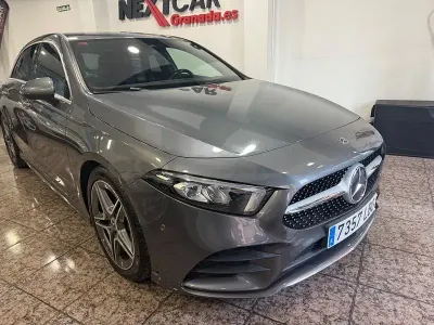 Usado Mercedes A180 136 CV (100 kW) 2019 Gris / plata Berlina