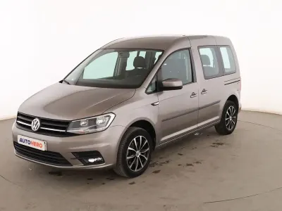 Usado VW Caddy Trendline 102 CV (75 kW) 2018 Beige Monovolumen