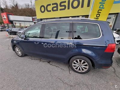 Azul Usado 2014 VW Sharan Advance Monovolumen | 18.000 € (Caro)