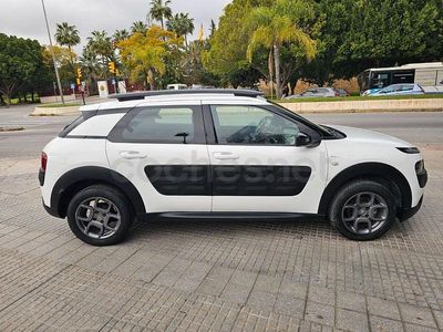 Usado Citroën C4 Shine 100 CV (73 kW) 2017 Blanco Berlina