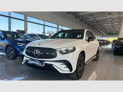 Usado Mercedes GLC300de 333 CV (244 kW) 2025 Blanco SUV