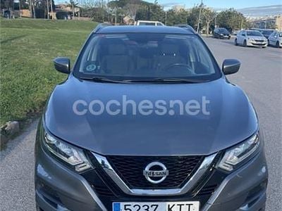 Usado Nissan Qashqai N-Connecta 160 CV (117 kW) 2019 Gris / plata SUV