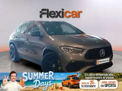 Usado Mercedes GLA200 163 CV (119 kW) 2020 Gris SUV