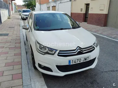 Usado Citroën C4 Feel 120 CV (88 kW) 2016 Blanco Berlina