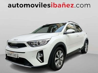 Blanco Usado 2023 Kia Stonic SUV | 15.500 € (Precio justo)