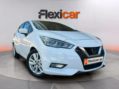 Używany Nissan Micra Acenta 101 KM (74 kW) 2020 Biały Hatchback