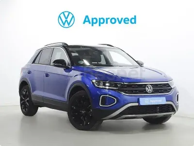 Usado VW T-Roc 110 CV (80 kW) 2024 Azul SUV
