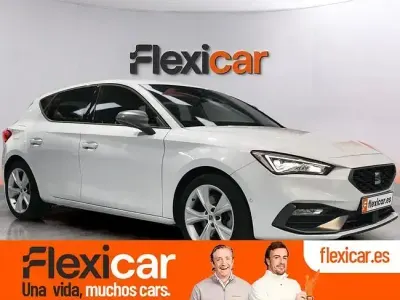 Usado Seat Leon FR 150 CV (110 kW) 2022 Blanco Berlina