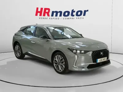 Usado DS Automobiles DS4 Trocadero 130 CV (95 kW) 2023 Gris SUV