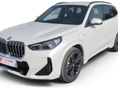 Usado BMW X1 Comfort Edition 245 CV (180 kW) 2024 Blanco SUV