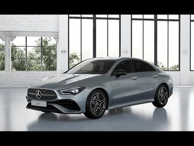 Usado Mercedes CLA200 163 CV (119 kW) 2025 Plata hightec Berlina