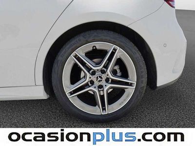 Mercedes A200