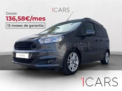 Usado Ford Tourneo Courier Titanium 100 CV (73 kW) 2019 Gris / plata Monovolumen