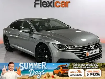Usado VW Arteon 150 CV (110 kW) 2020 Gris Berlina