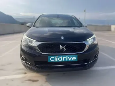 Usado DS Automobiles DS4 Performance 131 CV (96 kW) 2016 Azul Berlina