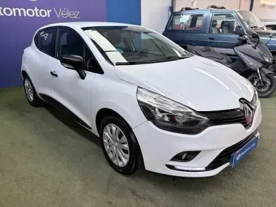 Begagnad Renault Clio IV Business 75 HK (55 kW) 2019 Vit Sedan