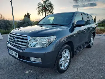 Używany Toyota Land Cruiser 286 KM (210 kW) 2009 Szary SUV