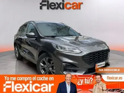 Usado Ford Kuga ST-Line 120 CV (88 kW) 2024 Gris SUV