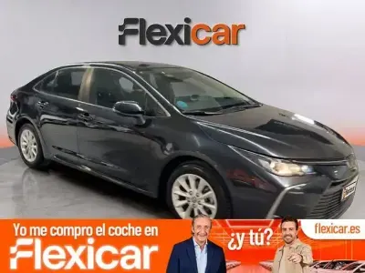 Usado Toyota Corolla Comfort 125 CV (91 kW) 2023 Negro Berlina