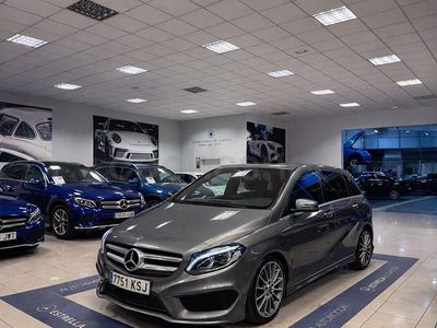 Usado Mercedes B200 136 CV (100 kW) 2018 Gris / plata Monovolumen