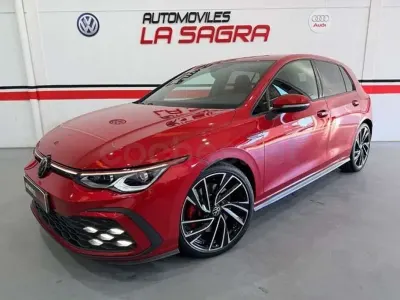 Usado VW Golf VIII GTI 245 CV (180 kW) 2023 Rojo Utilitario