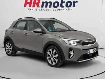 Usado Kia Stonic 120 CV (88 kW) 2022 SUV