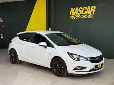 Blanco Usado 2019 Opel Astra Selective Berlina | 12.490 € (Precio justo)