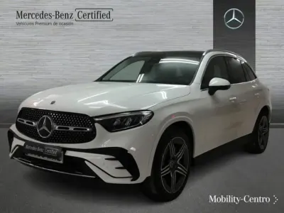 Usado Mercedes GLC200 AMG line 227 CV (166 kW) 2024 Blanco polar  pintura unicolor SUV