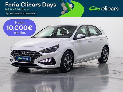 Usado Hyundai i30 120 CV (88 kW) 2022 Blanco Berlina