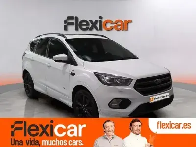 Usado Ford Kuga ST-Line 180 CV (132 kW) 2017 Blanco SUV