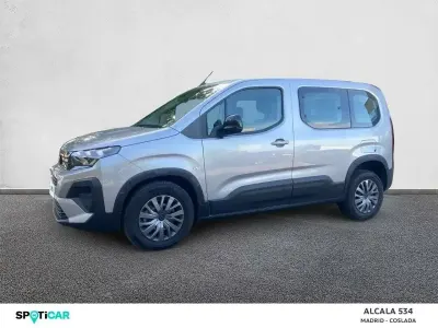 Usado Peugeot Rifter Allure 130 CV (95 kW) 2024 Gris Monovolumen