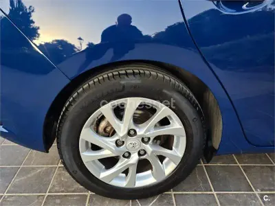 Usado Toyota Auris Hybrid