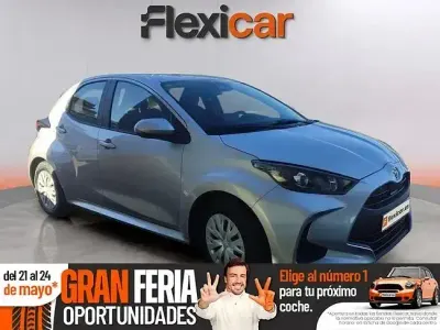Occasion Toyota Yaris Hybrid Business Edition 116 PK (85 kW) 2025 Grijs