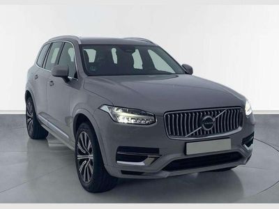 Silver dawn (metalizado) Usado 2023 Volvo XC90 Plus SUV | 64.900 €