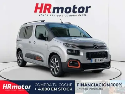 Usado Citroën Berlingo Business Class 102 CV (75 kW) 2023 Gris Monovolumen