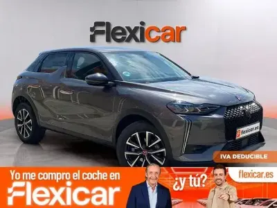 Usado DS Automobiles DS3 Crossback Performance 130 CV (95 kW) 2023 Gris SUV
