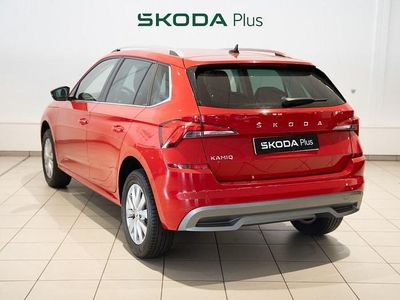 Rojo Usado 2022 Skoda Kamiq Ambition SUV | 18.990 € (Precio justo)