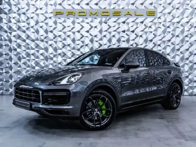 Usado Porsche Cayenne 462 CV (339 kW) 2020 Gris SUV