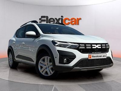 Usado Dacia Sandero Essentiel 101 CV (74 kW) 2024 Blanco Berlina