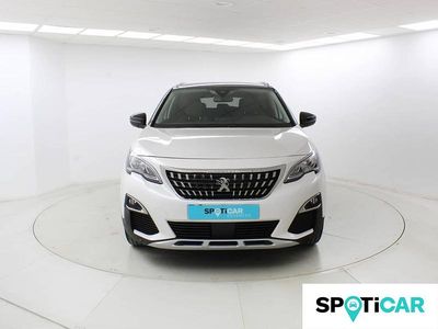 Usado Peugeot 3008 Allure 130 CV (95 kW) 2019 Blanco SUV