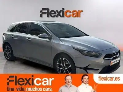 Usado Kia Ceed 100 CV (73 kW) 2021 Gris Utilitario