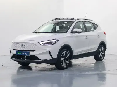 Usado MG ZS Luxury 130 kW (177 CV) 2023 Blanco SUV