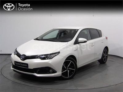 Toyota Auris Hybrid