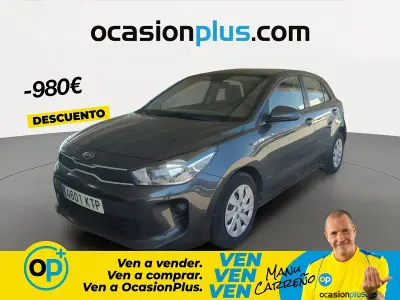Usado Kia Rio 84 CV (61 kW) 2019 Gris